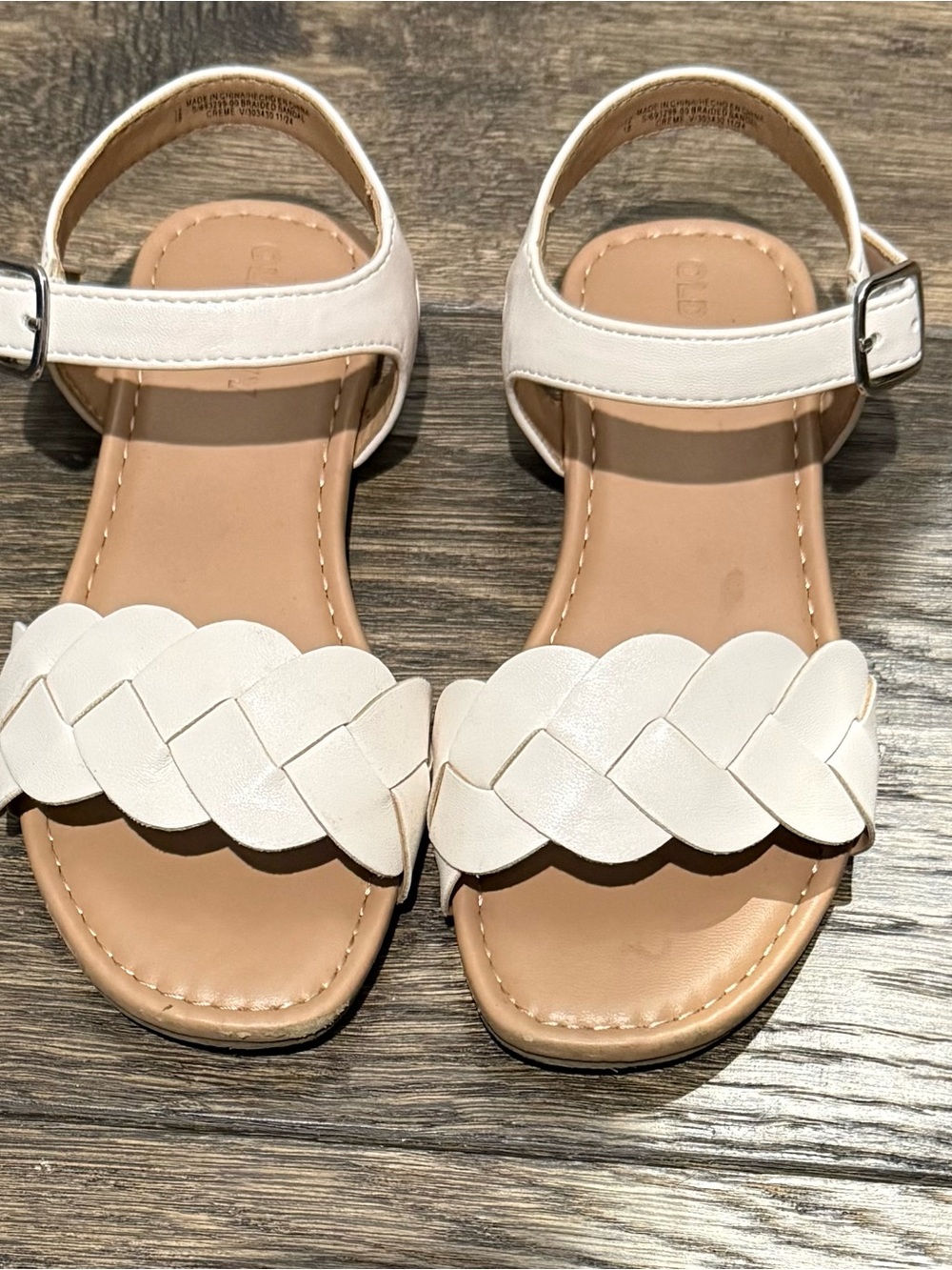 Old Navy Girls White Braided Sandals Ankle Strap Summer Shoes - Picture 3 of 4